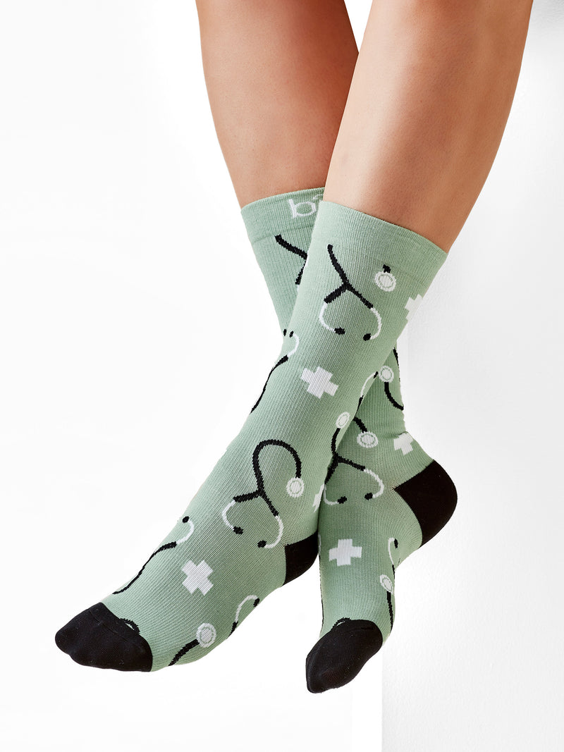 Inaura Happy Unisex Feet Comfort Socks — model view