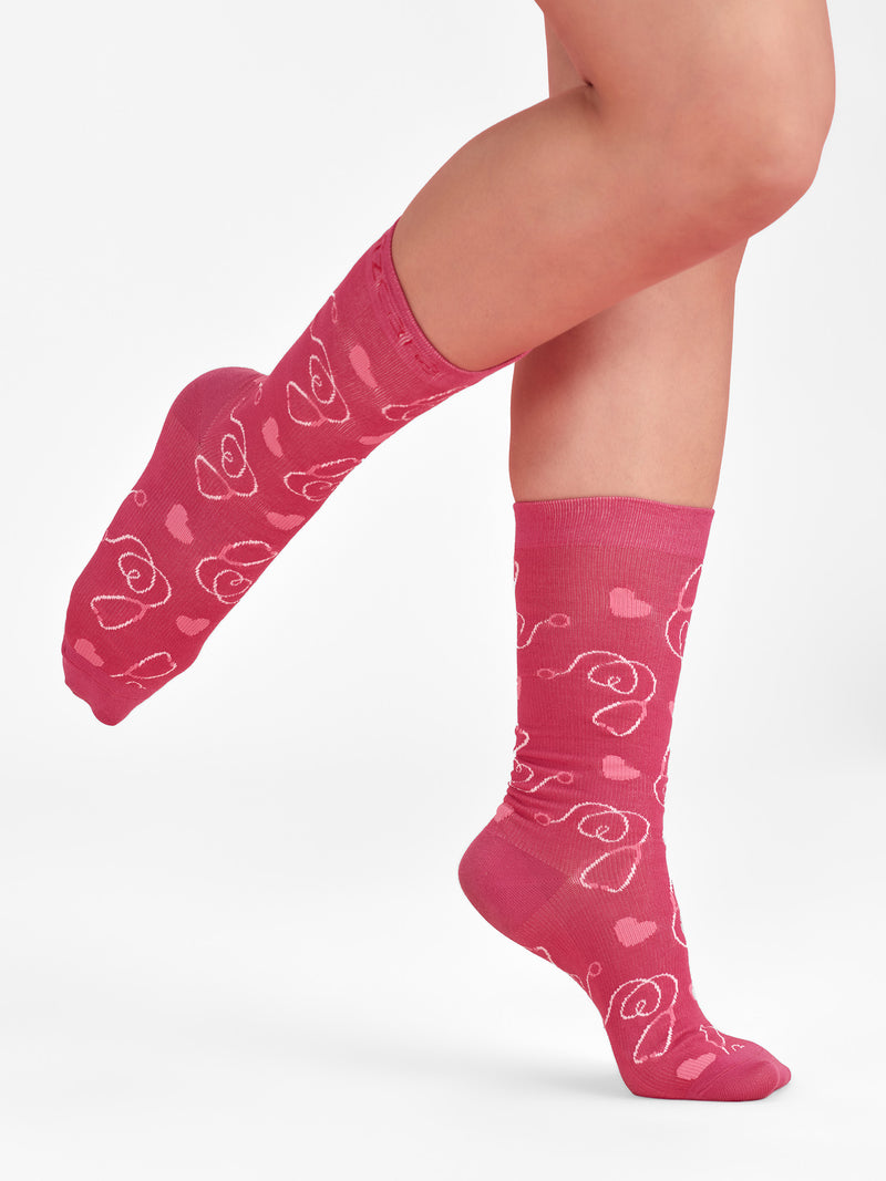 Inaura Pink Unisex Happy Feet Comfort Socks — model view