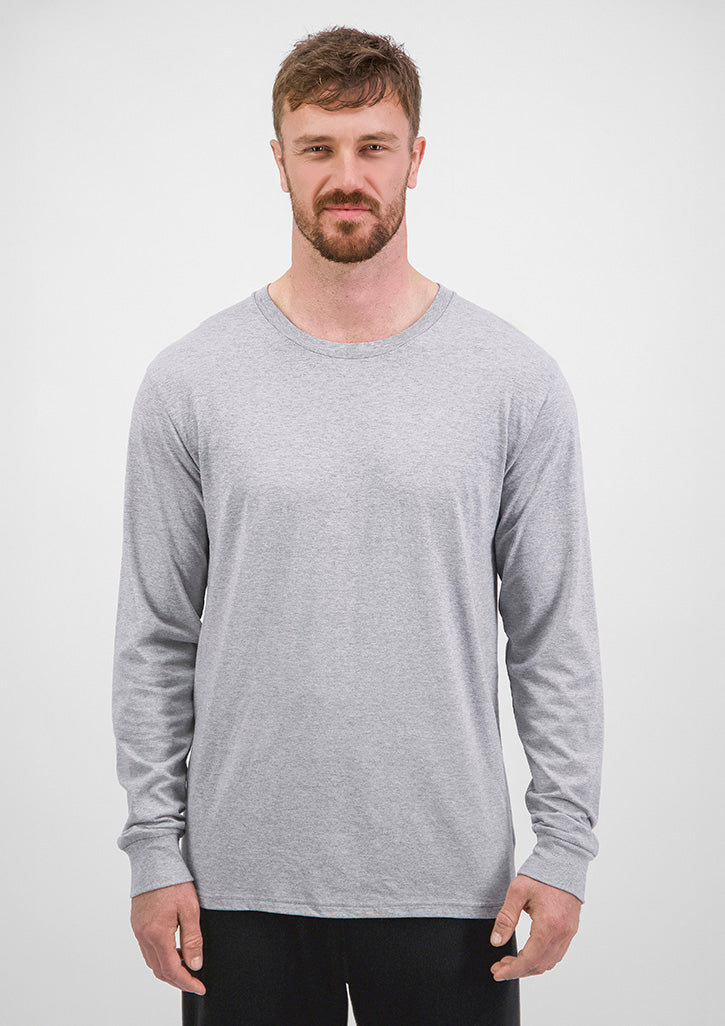 Good Mates Basis Mens Long Sleeve Tee — model view