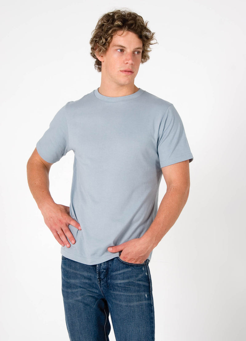 Men's Slim Fit T-shirt in Black