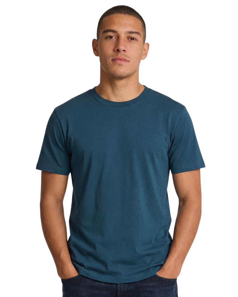 Mens' / Unisex Earth Care T-shirt in Black